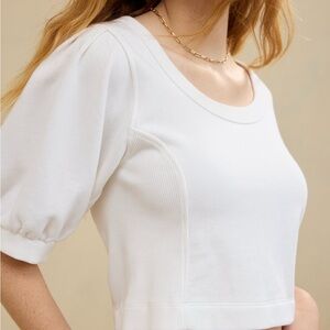 Aerie White Puff Sleeve Crop Top